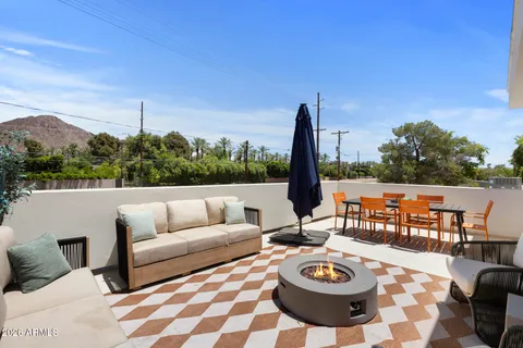$2,189,000 | 4546 East Campbell Avenue, Phoenix, AZ 85018