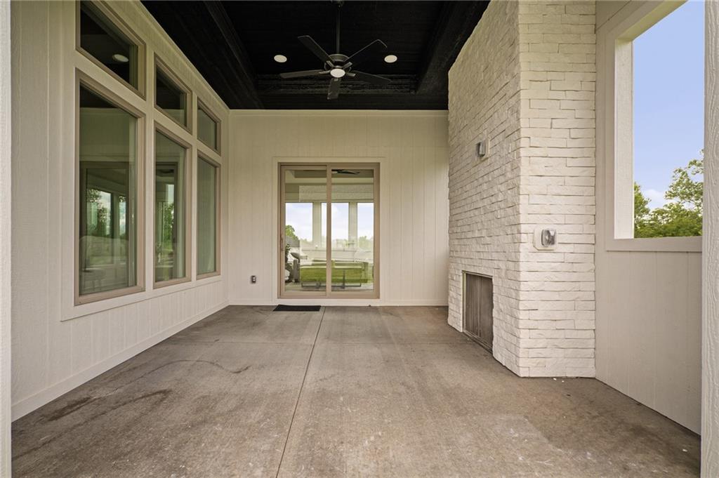11216 South Gleason Road Olathe, KS 66061 - Photo 52 of 59