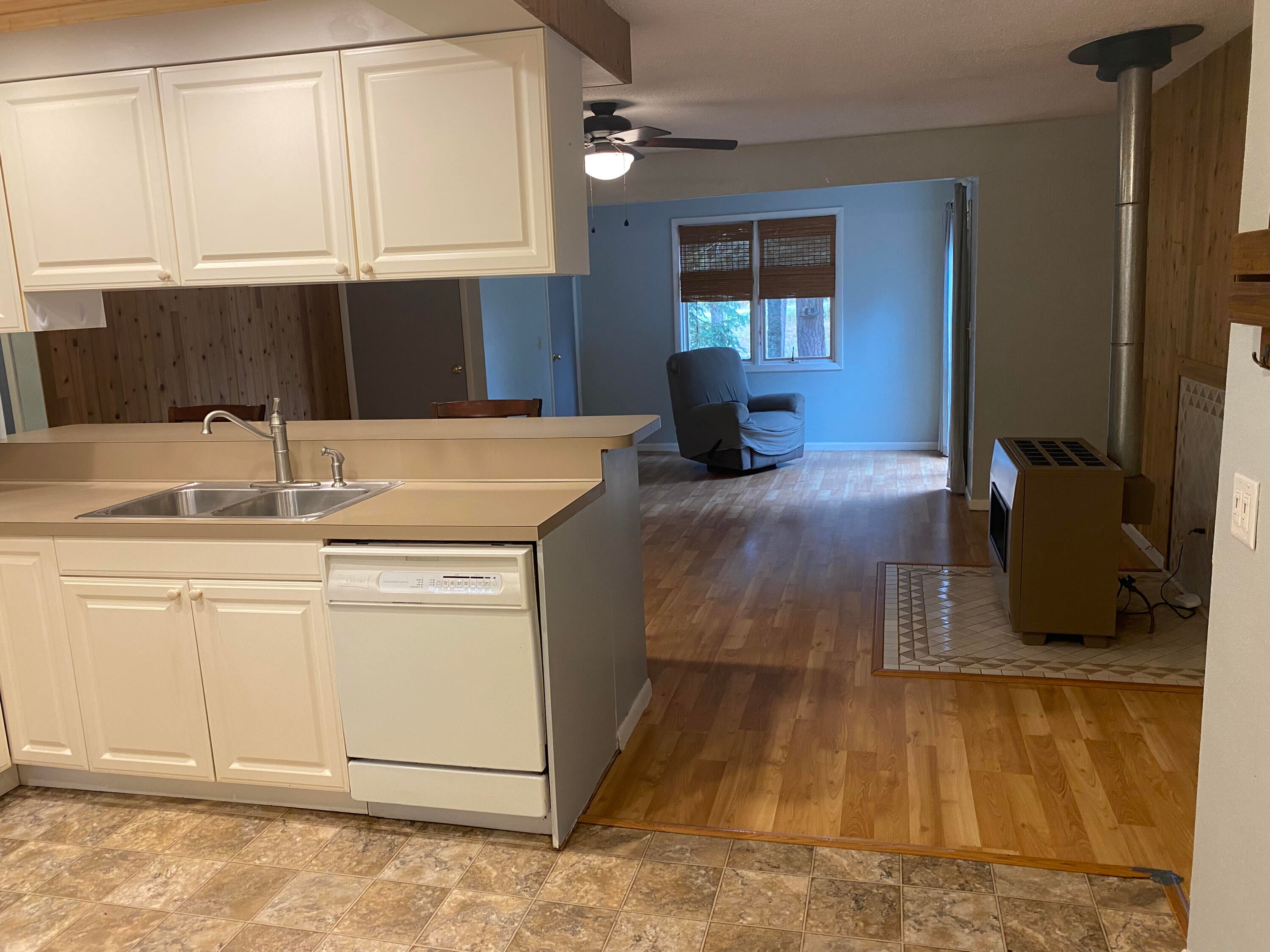 305 South Stephan Bridge Road Grayling, MI 49738 - Photo 11 of 21 Gallery Image 11