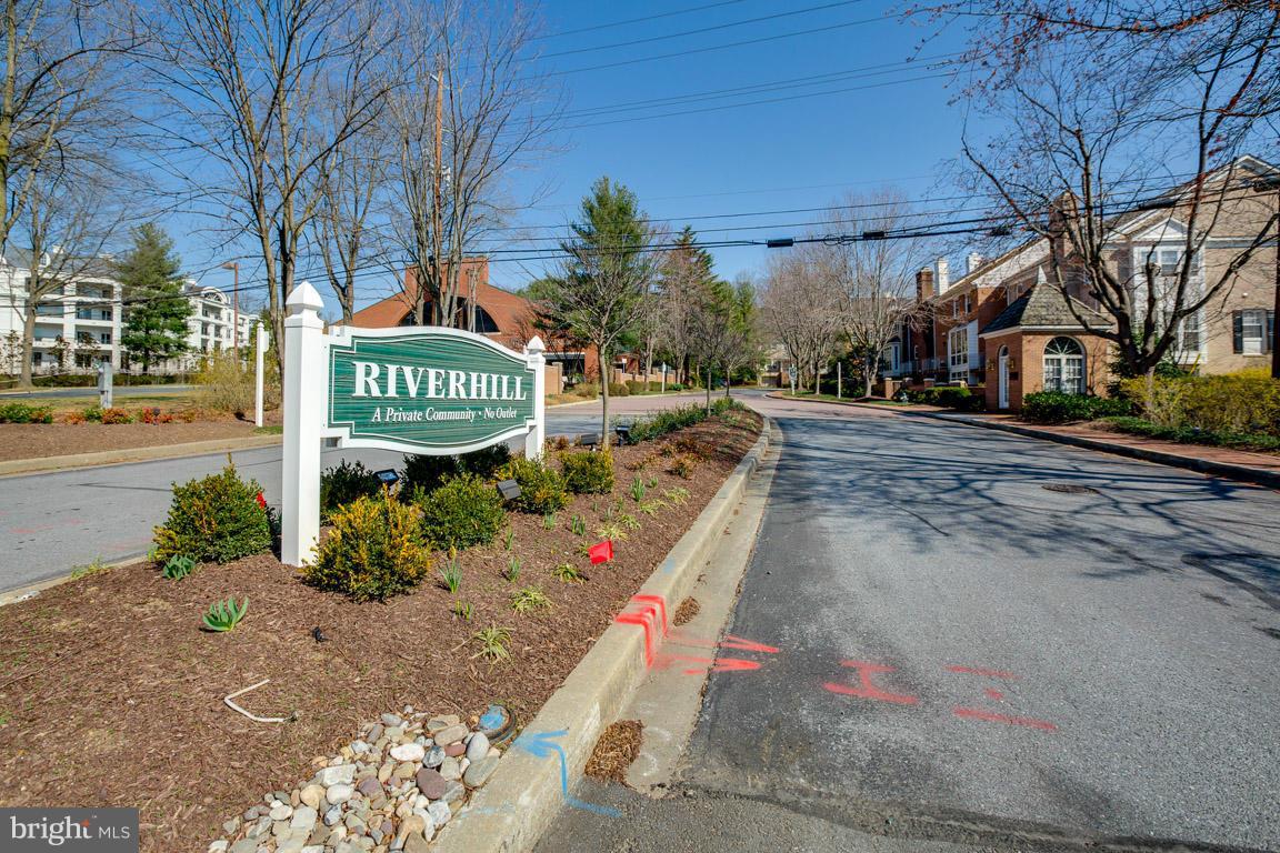 8028 Quarry Ridge Way, Unit 2A Bethesda, MD 20817 - Photo 19 of 19 Exterior (General)