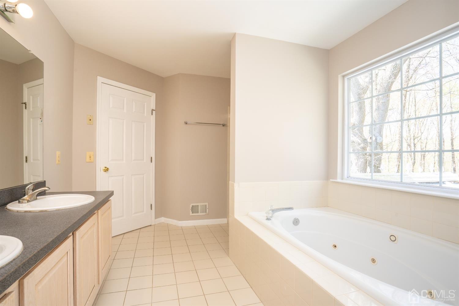 56 Potomac Road Monmouth Junction, NJ 08852 - Photo 21 of 46 Gallery Image 21
