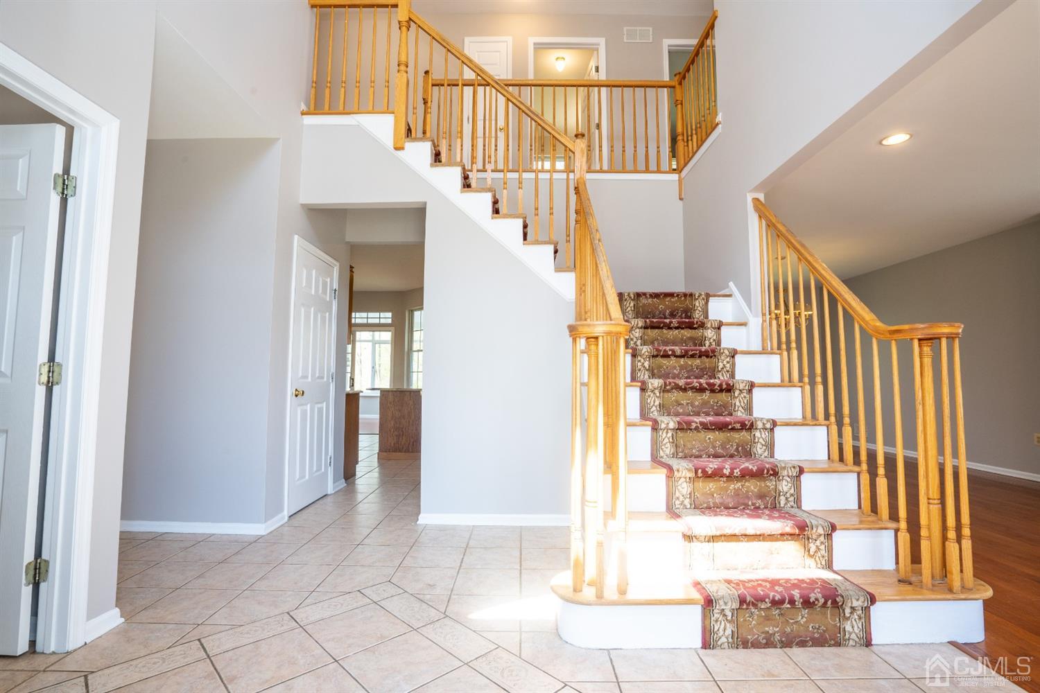 56 Potomac Road Monmouth Junction, NJ 08852 - Photo 3 of 46 Gallery Image 3