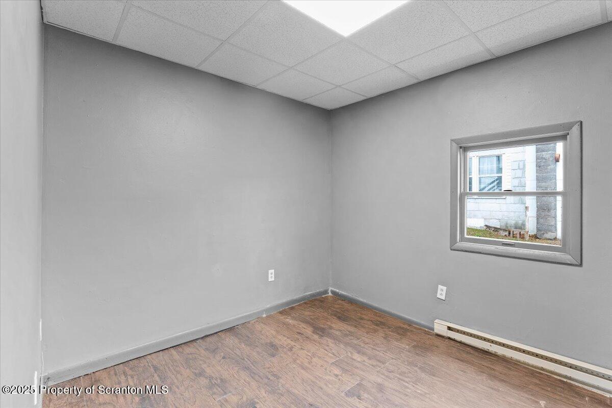 901 Eynon Street Scranton, PA 18504 - Photo 15 of 34 an empty room with windows