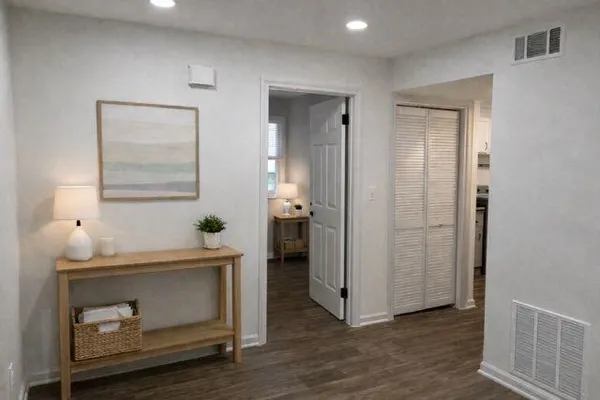 $1,250 | 6250-A-B Vera Lane Southwest, Unit A, Mableton, GA 30126