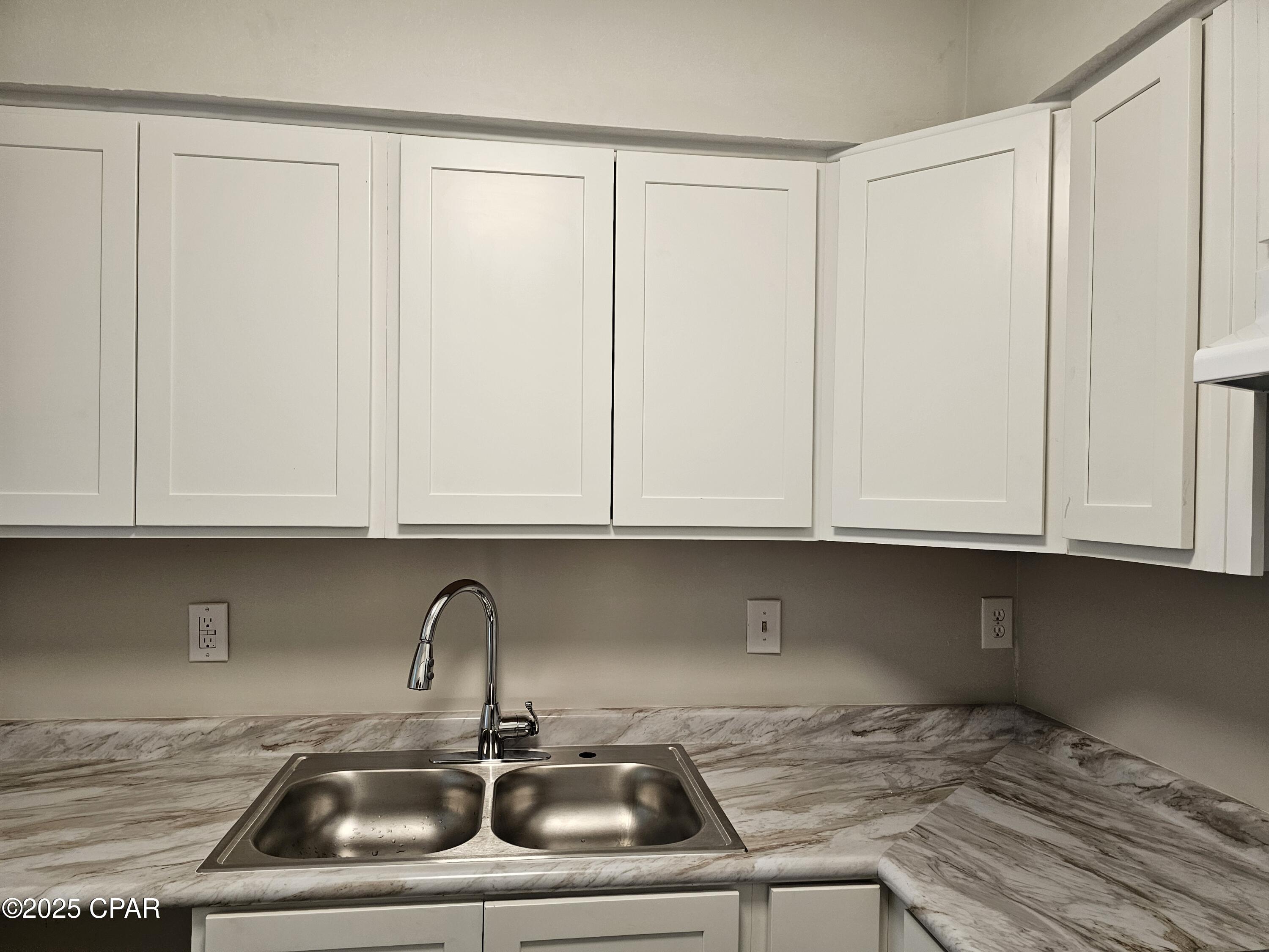 6325 Chipewa Street Panama City, FL 32404 - Photo 7 of 30