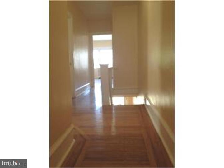 1234 Marlyn Road Philadelphia, PA 19151 - Photo 19 of 23 Hallway