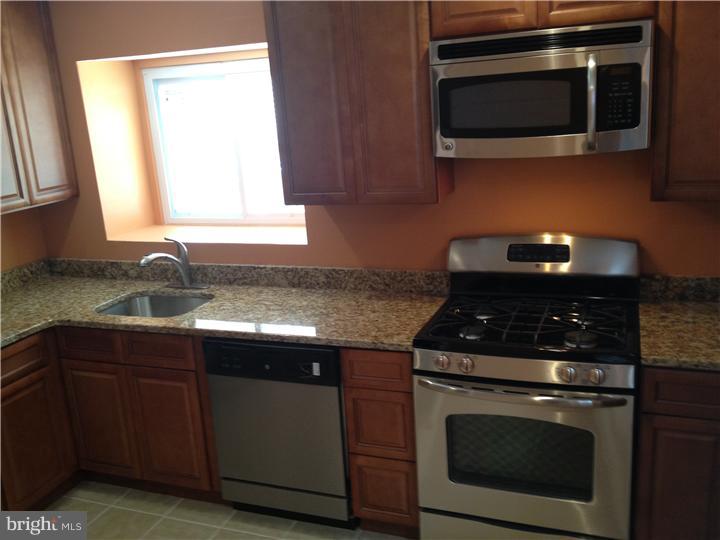 1234 Marlyn Road Philadelphia, PA 19151 - Photo 6 of 23 Kitchen