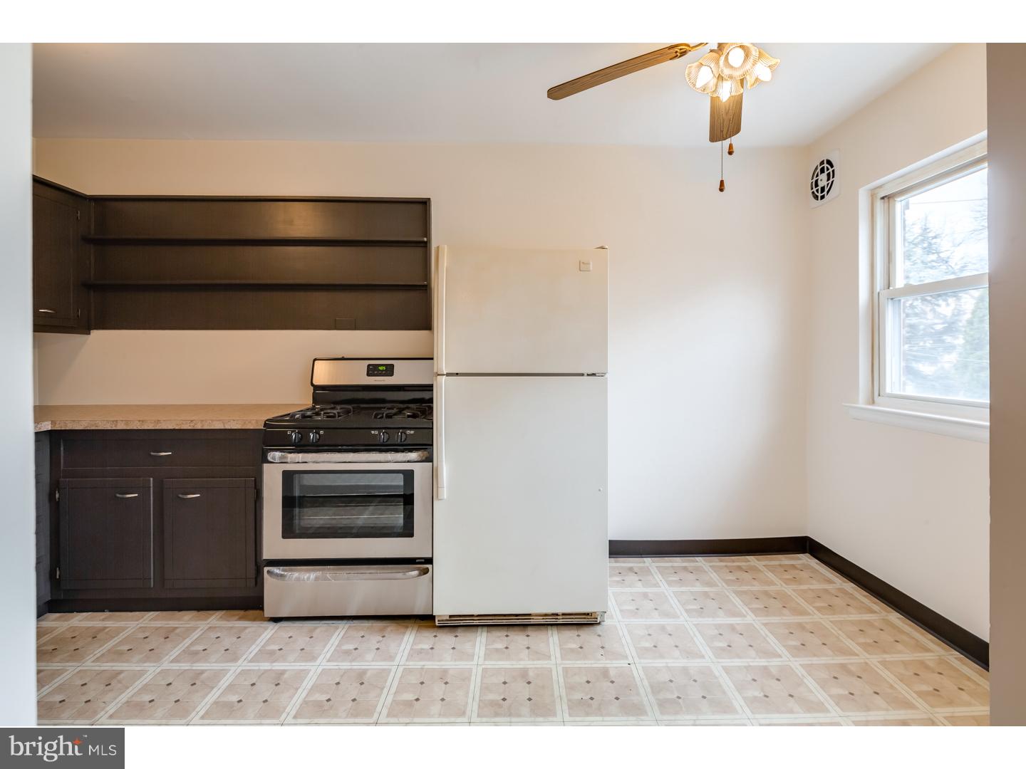 12822 Elnora Road Philadelphia, PA 19154 - Photo 6 of 21