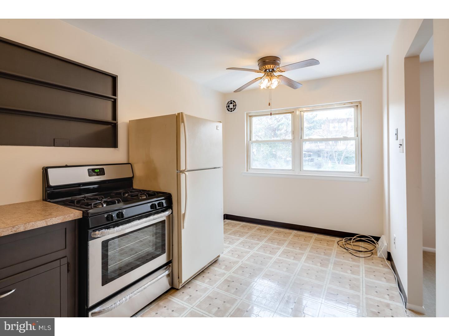 12822 Elnora Road Philadelphia, PA 19154 - Photo 7 of 21