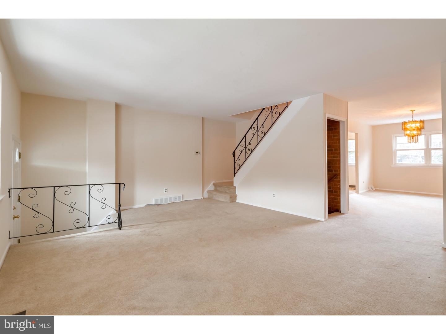 12822 Elnora Road Philadelphia, PA 19154 - Photo 10 of 21