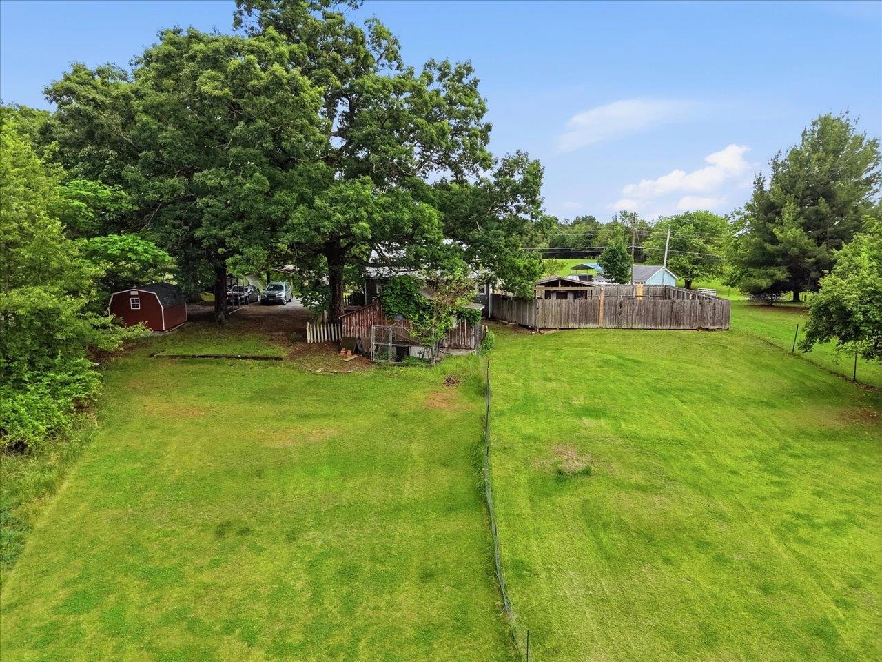 1296 New Hope Road Staunton, VA 24401 - Photo 29 of 37 a view of a backyard with a garden