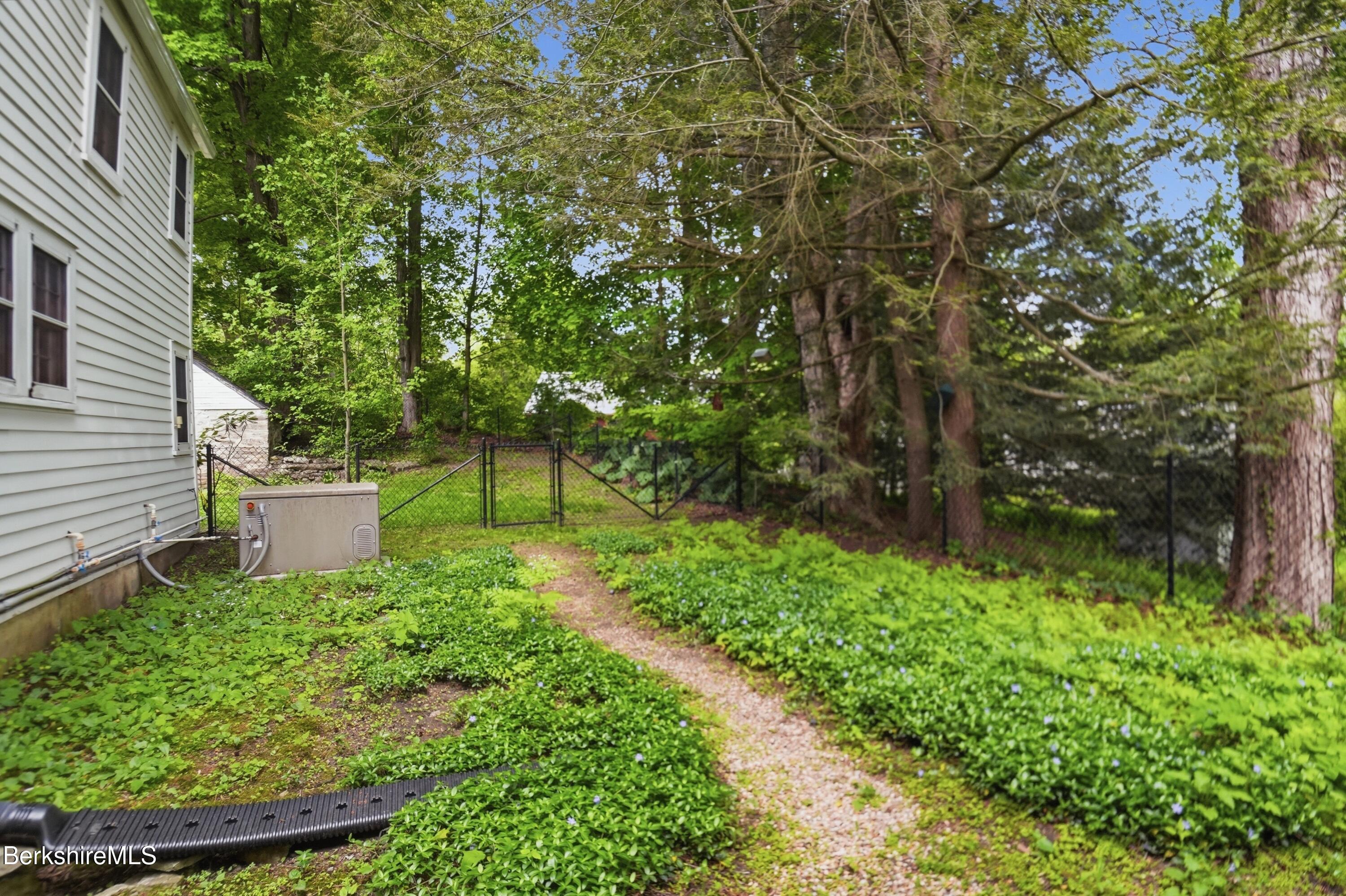 4 Stockbridge Road West Stockbridge, MA 01266 - Photo 83 of 94 Mature Landscaping