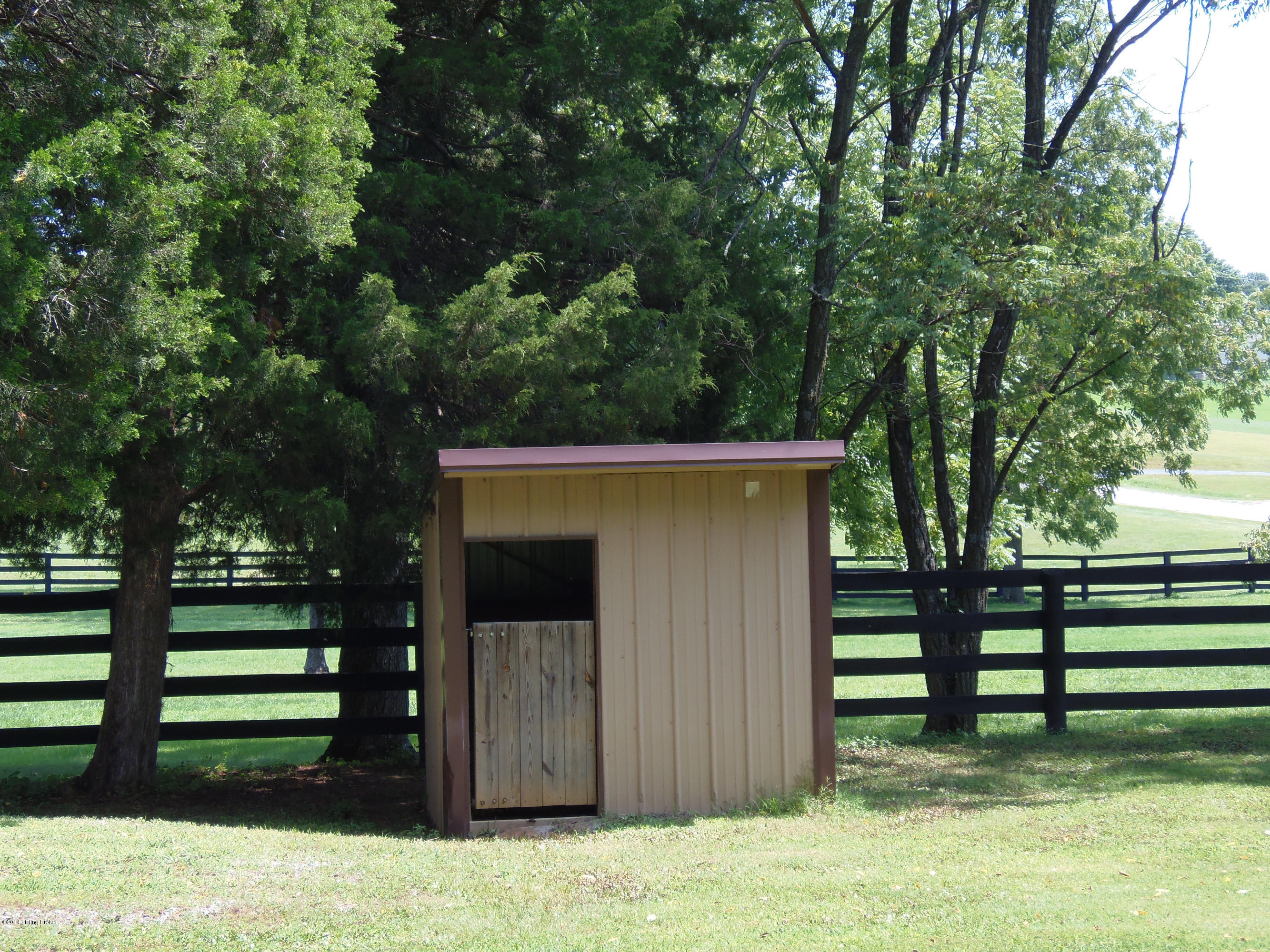 1860 Buck Grove Road Brandenburg, KY 40108 - Photo 4 of 33 P8150707