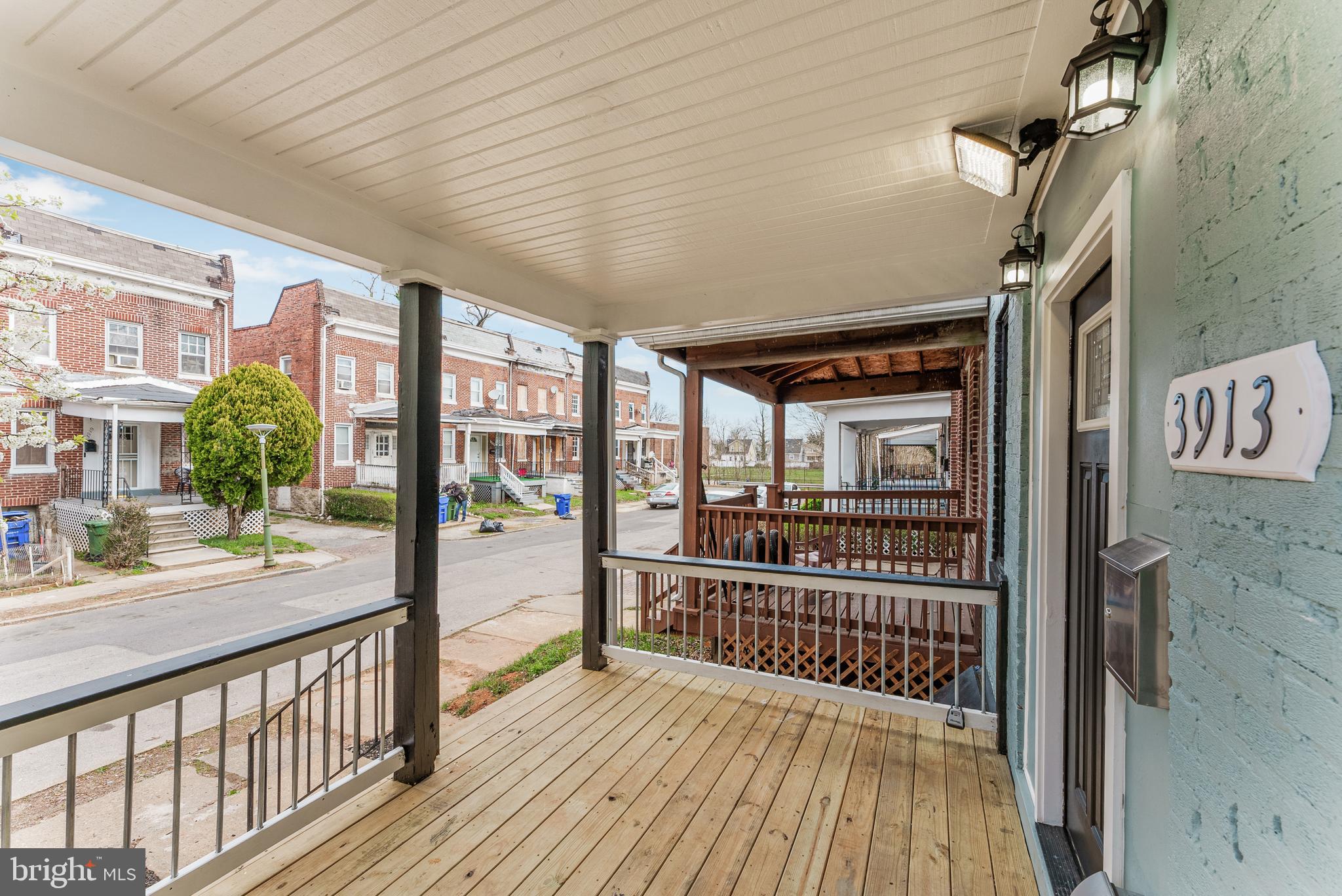 3913 Ridgewood Avenue Baltimore, MD 21215 - Photo 3 of 33 Gallery Image 3