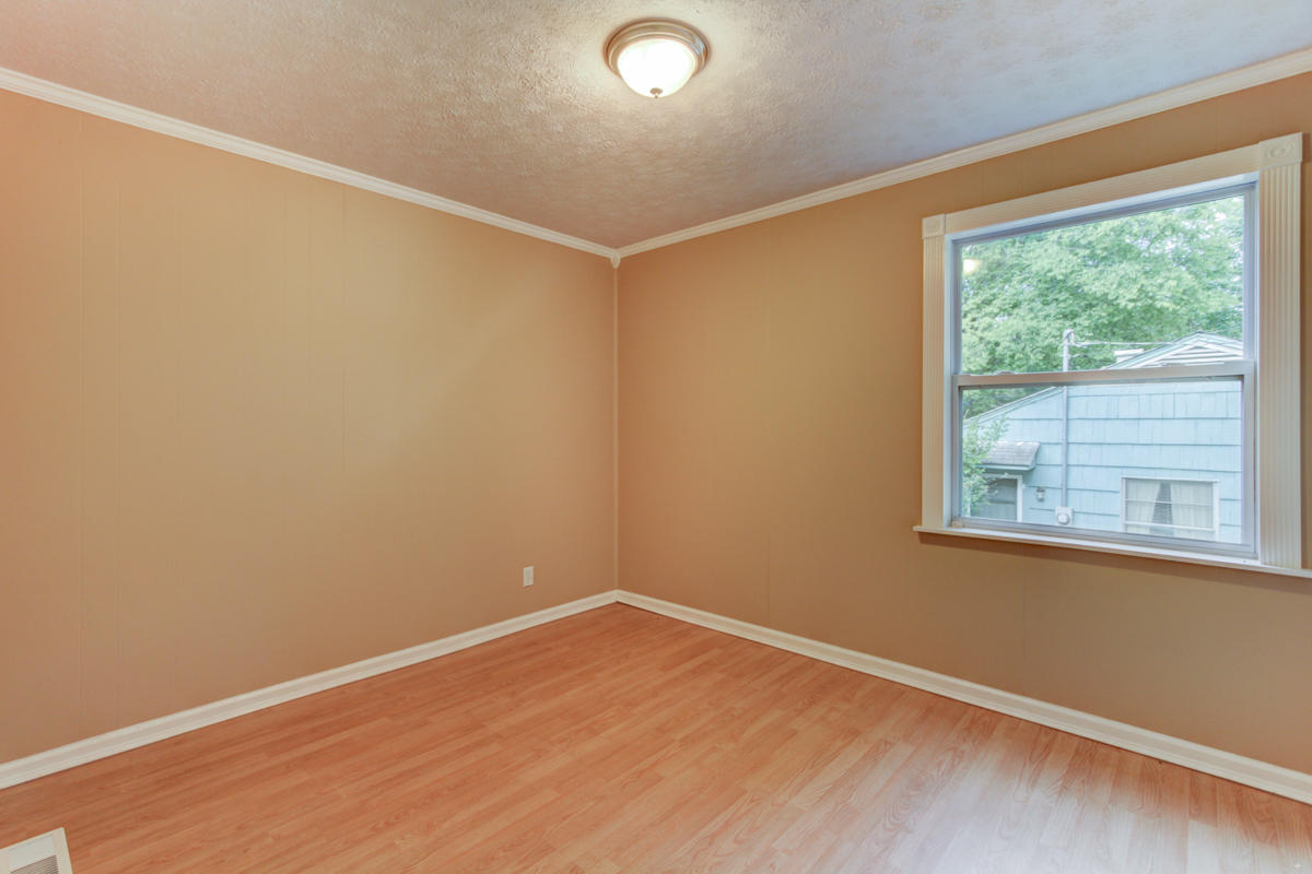 117 Alger Road Oak Ridge, TN 37830 - Photo 11 of 16 + Perceptions (11)