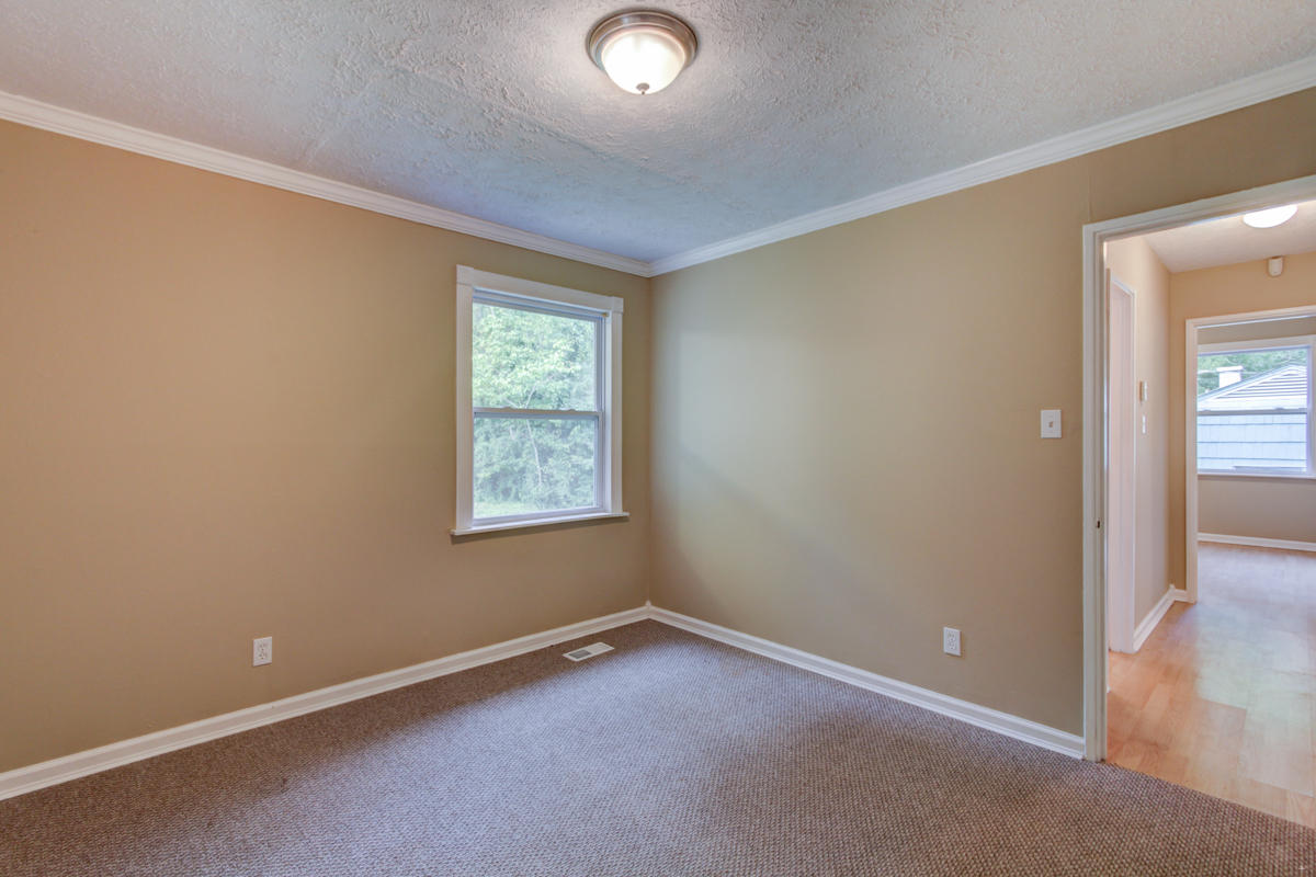 117 Alger Road Oak Ridge, TN 37830 - Photo 9 of 16 + Perceptions (9)