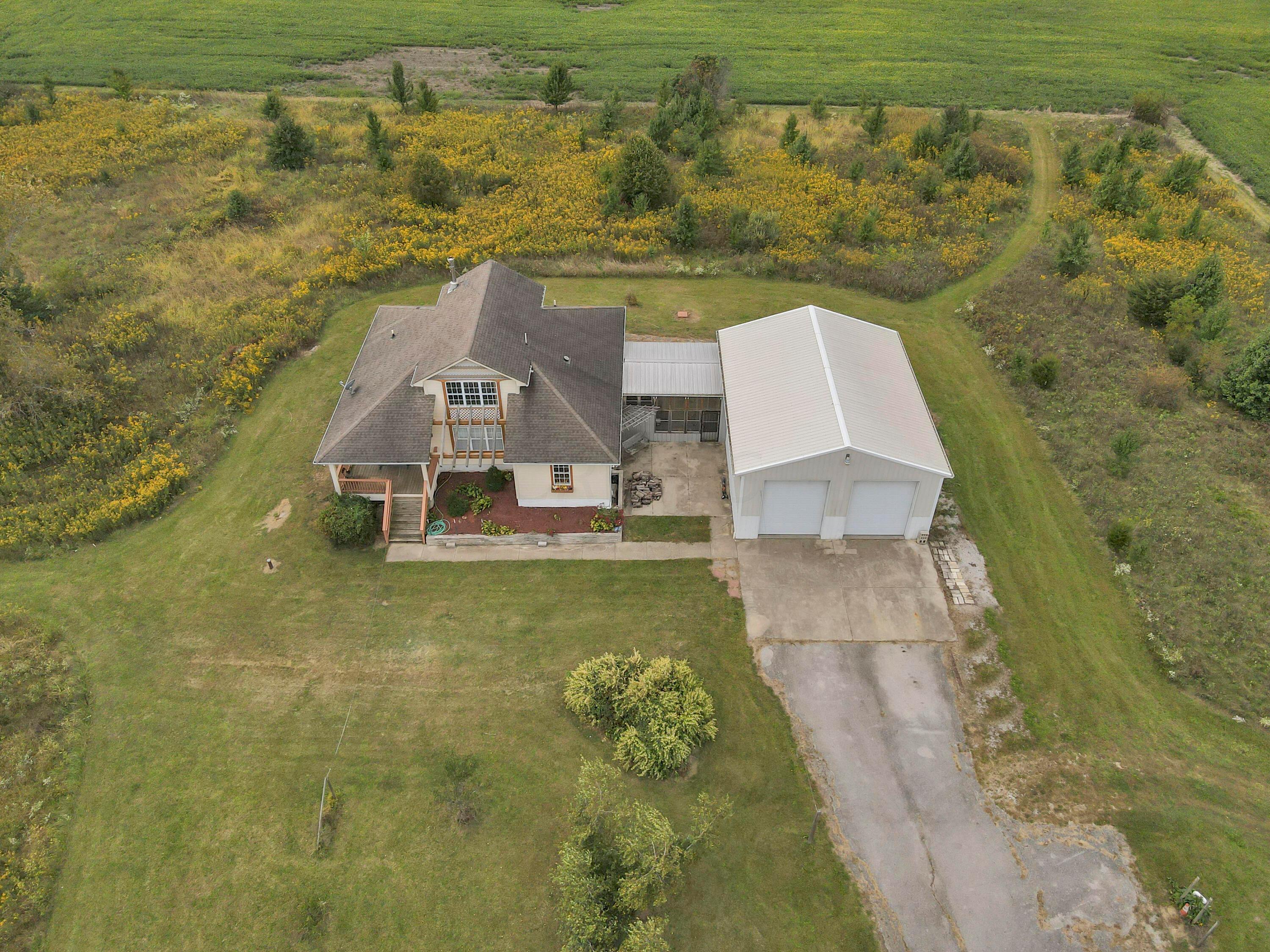 7569 Young Road Orient, OH 43146 - Photo 3 of 74 DJI_0447