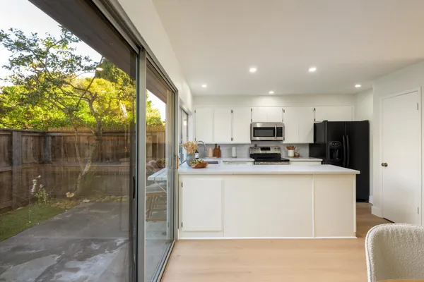 $1,199,000 | 363 Cannon Green Drive, Unit F, Goleta, CA 93117