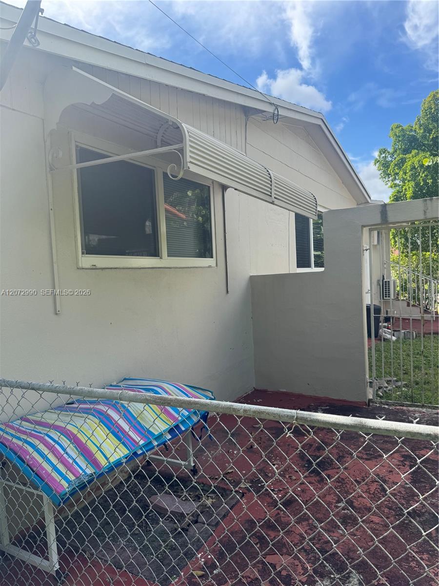 7741 Southwest 20th Street Miami, FL 33155 - Photo 26 of 27 Gallery Image 26