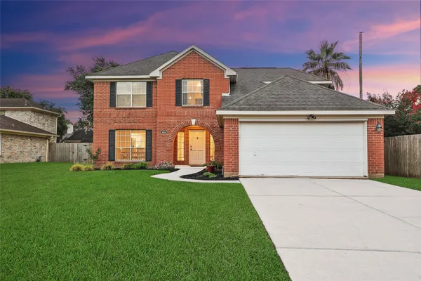 $309,990 | 4814 East Columbary Drive, Rosenberg, TX 77471