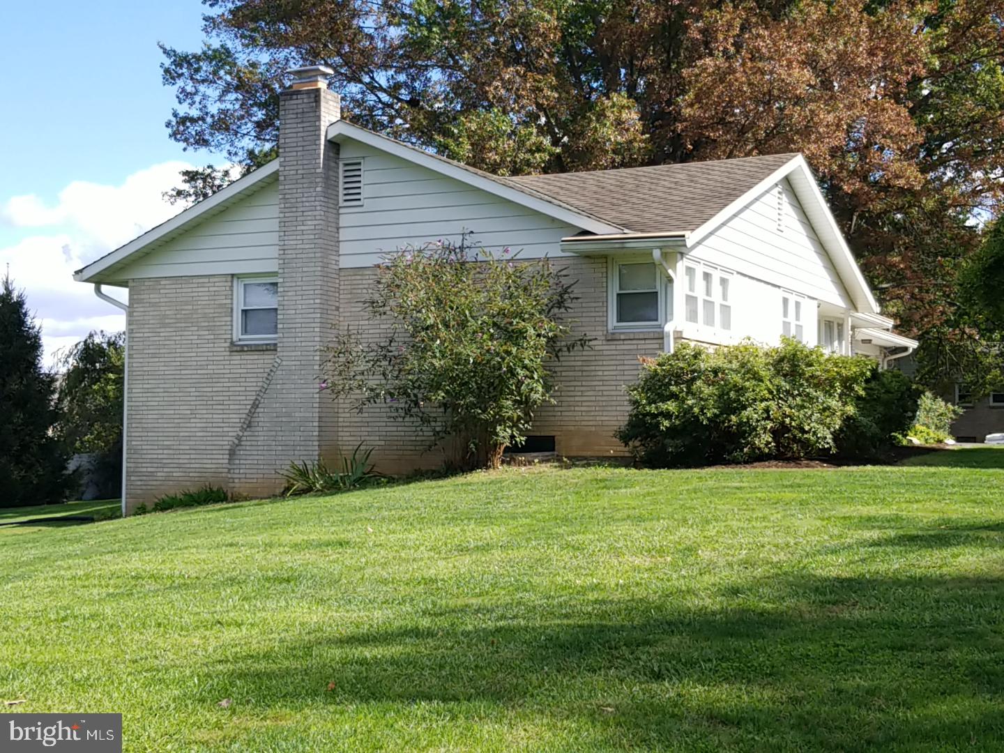 3967 Locust Grove Road Columbia, PA 17512 - Photo 6 of 22