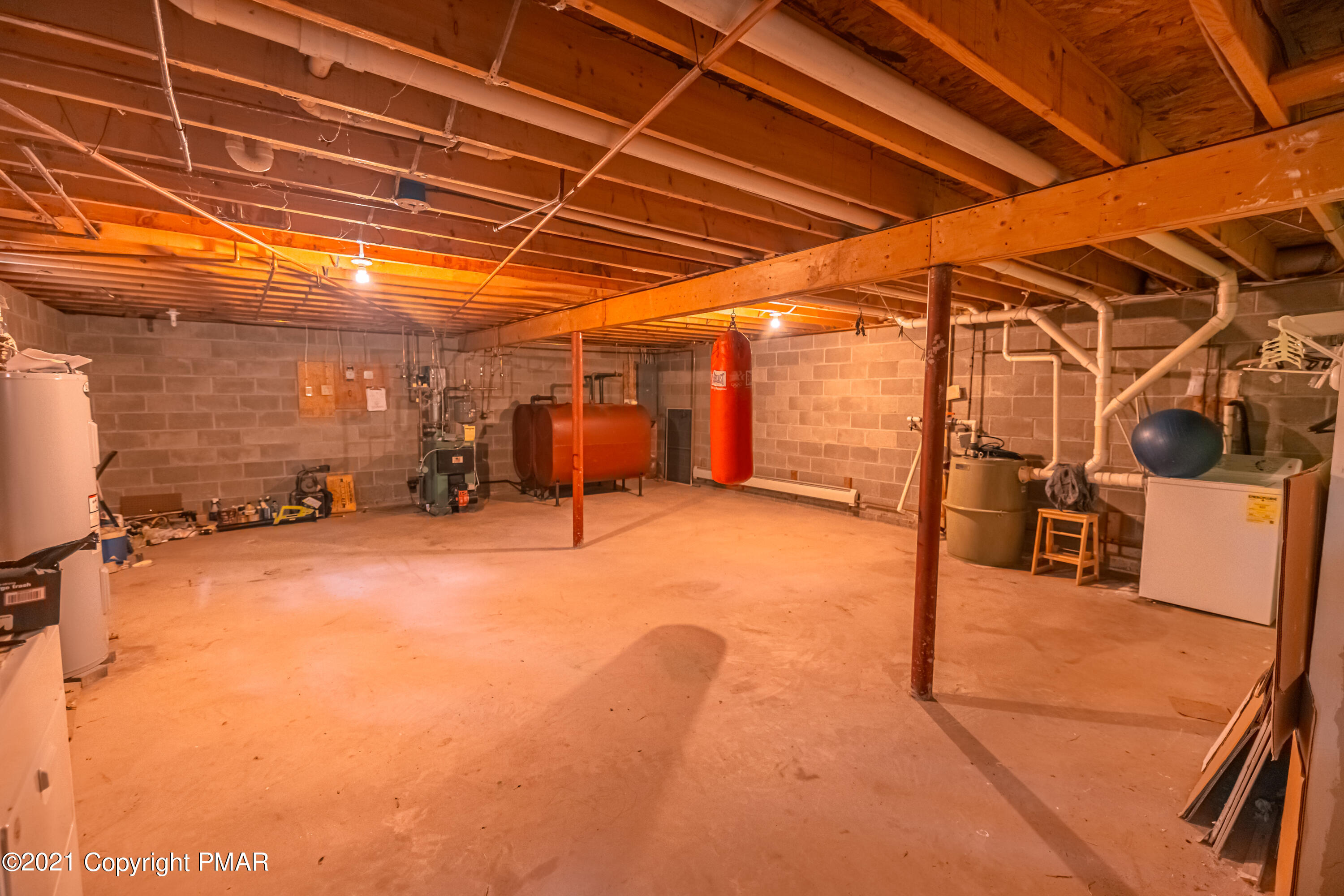 119 Canterbury Road Bushkill, PA 18324 - Photo 29 of 55 blank slate