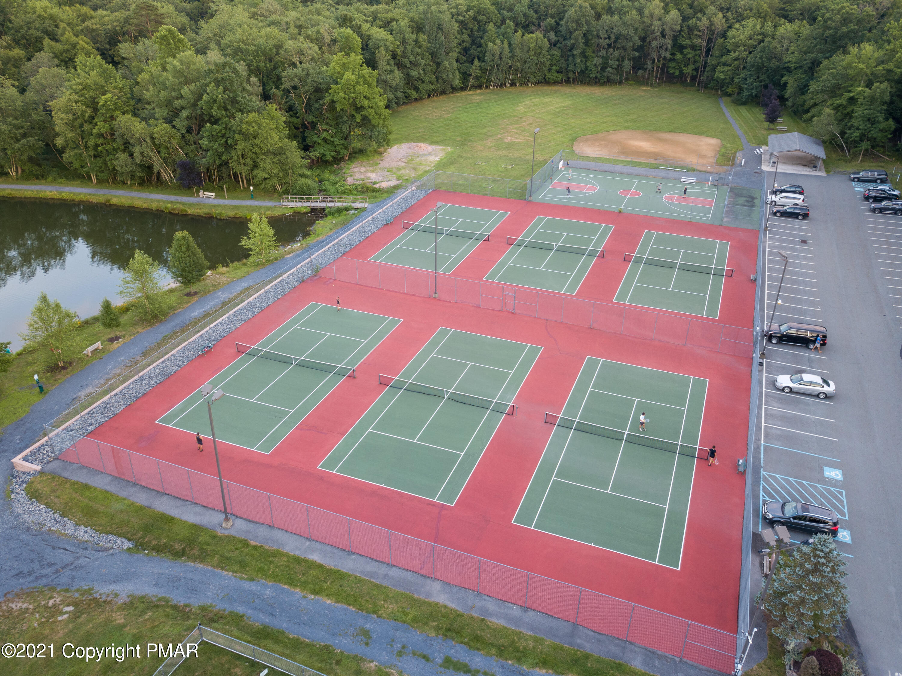 119 Canterbury Road Bushkill, PA 18324 - Photo 54 of 55 tennis complex