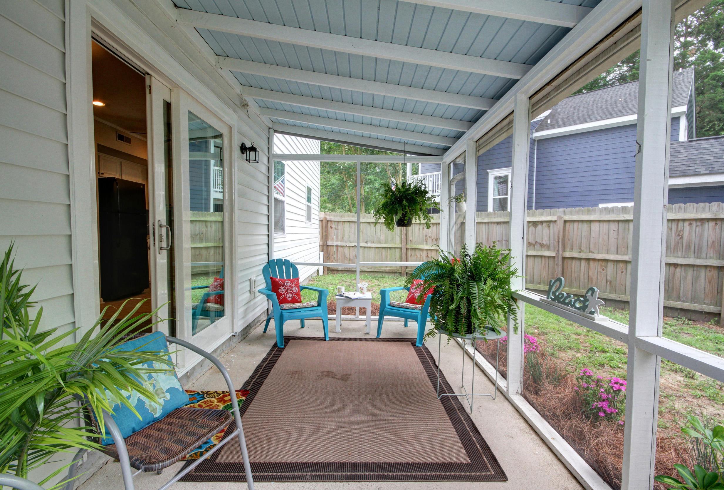 519 Castle Hall Road Mount Pleasant, SC 29464 - Photo 11 of 37 Perfect Spot to Relax