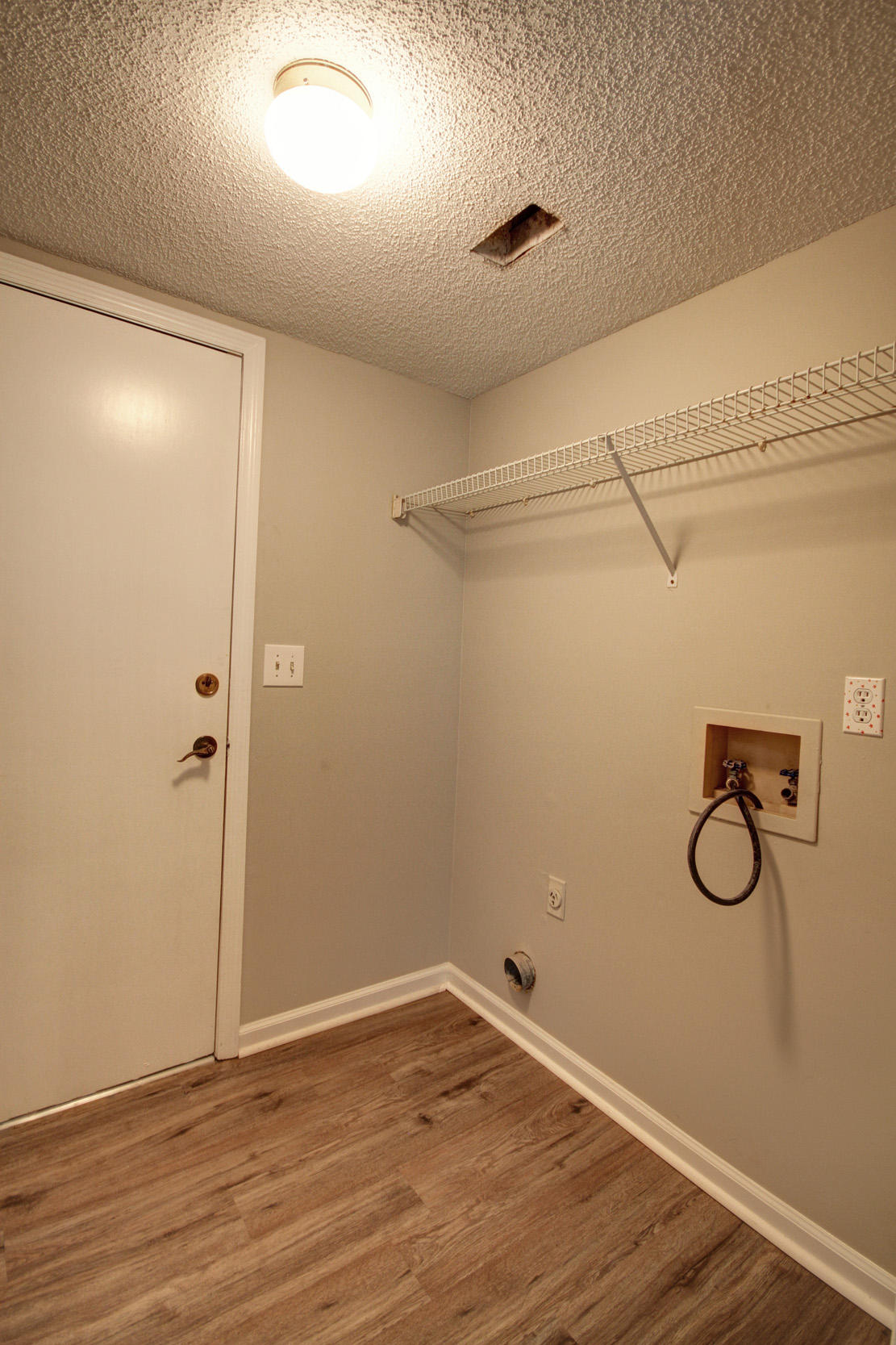 519 Castle Hall Road Mount Pleasant, SC 29464 - Photo 13 of 37 Separate Laundry Room
