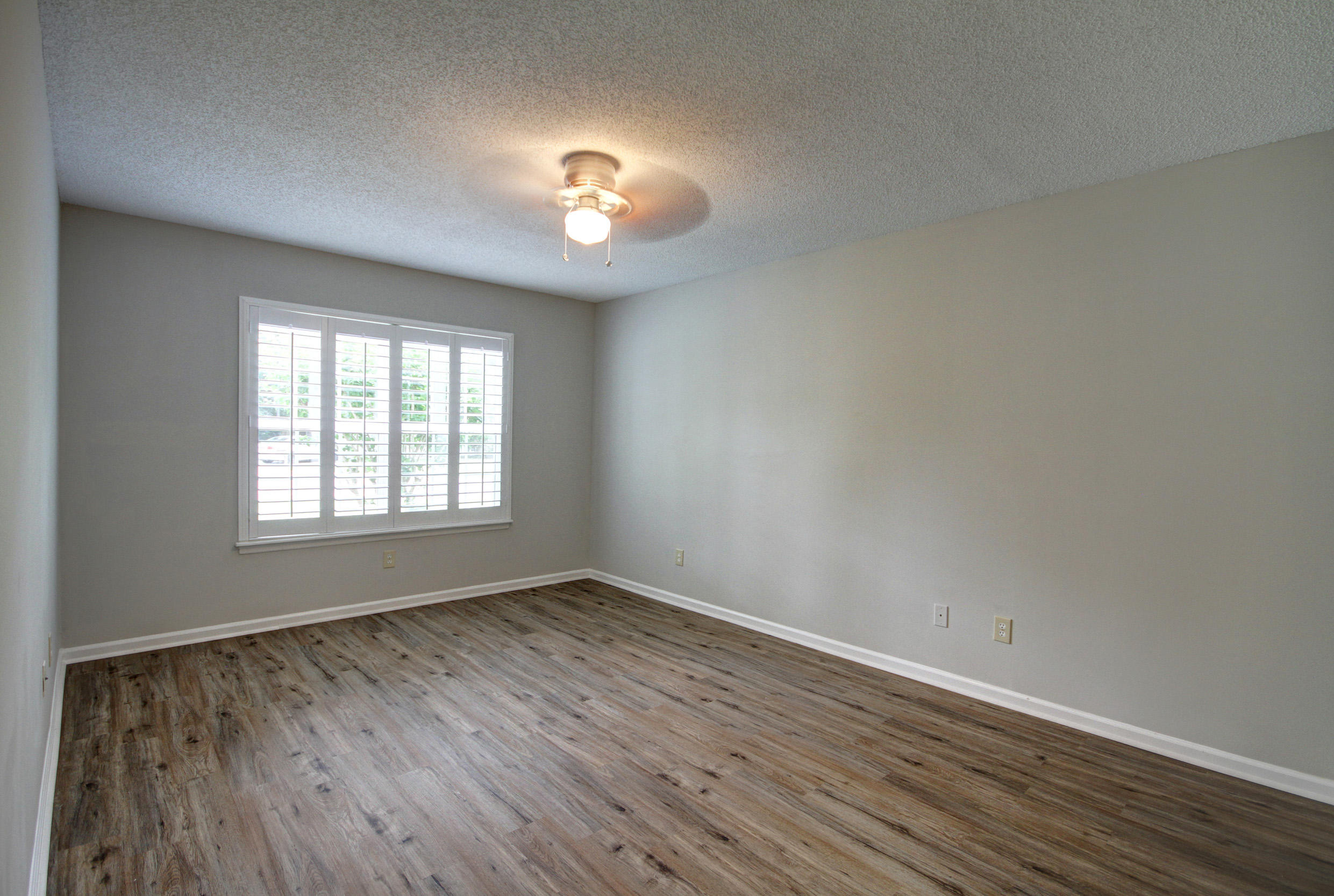 519 Castle Hall Road Mount Pleasant, SC 29464 - Photo 14 of 37 MBR Down