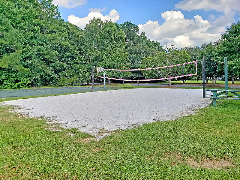 519 Castle Hall Road Mount Pleasant, SC 29464 - Photo 33 of 37 Sand Volleyball
