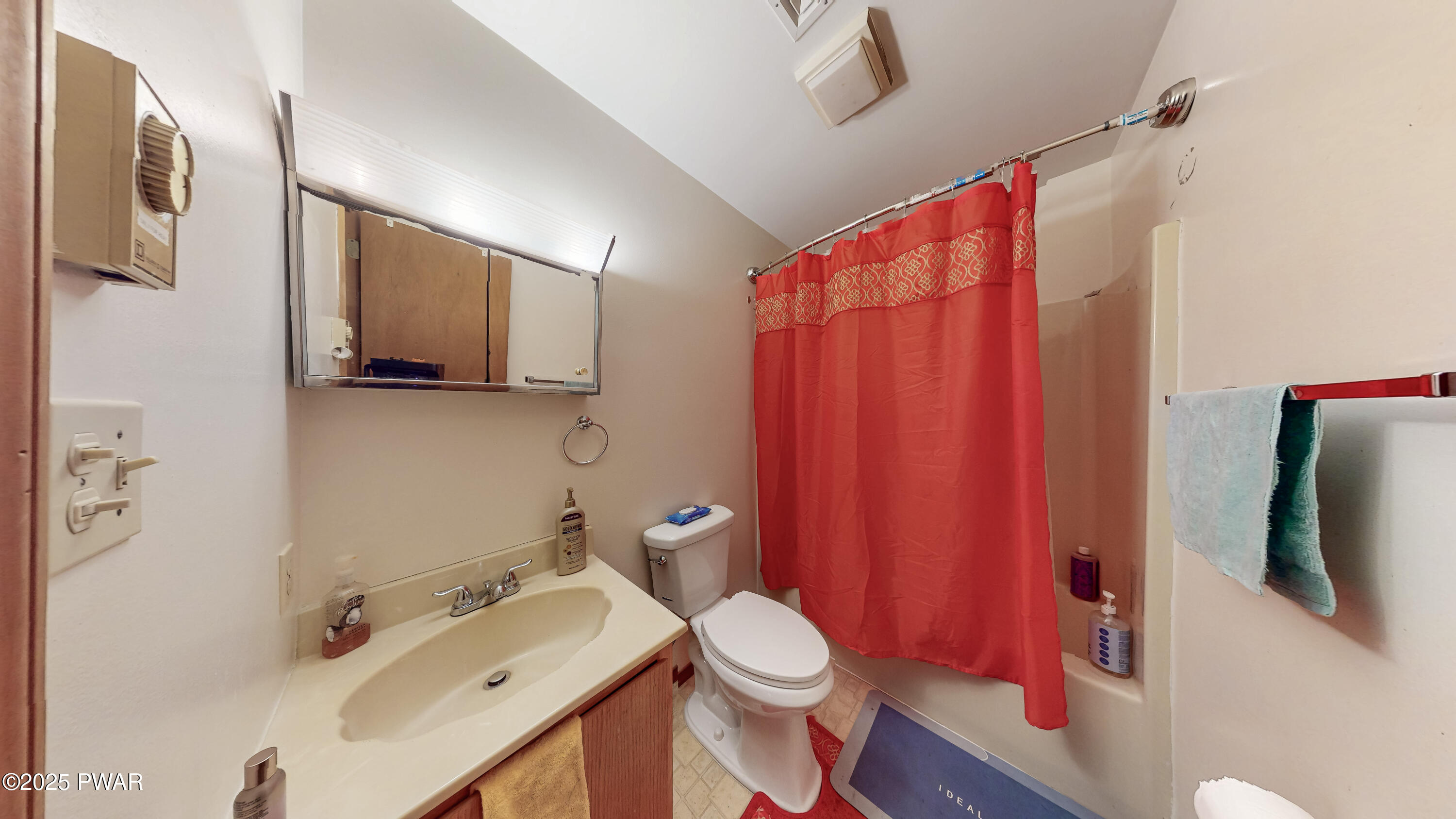 129 Stafford Drive Bushkill, PA 18324 - Photo 23 of 36