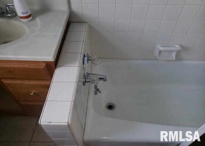 307 Baltimore Street Waterloo, IA 50701 - Photo 17 of 17 Gallery Image 17