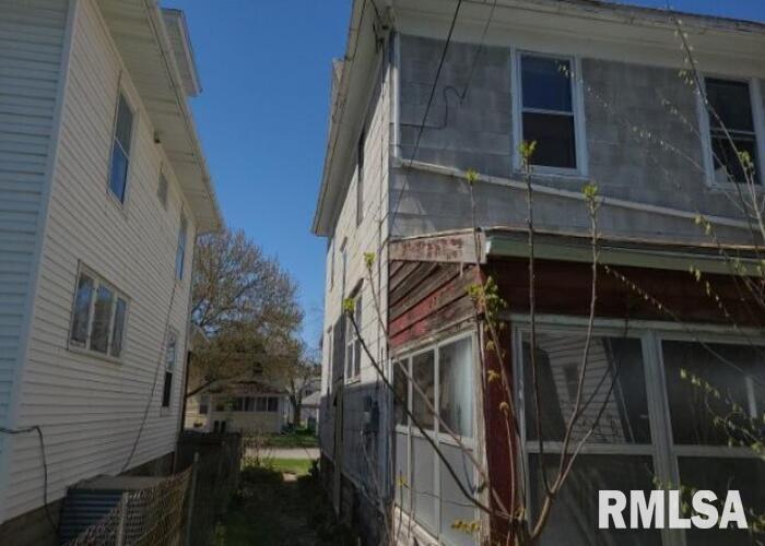 307 Baltimore Street Waterloo, IA 50701 - Photo 6 of 17 Gallery Image 6