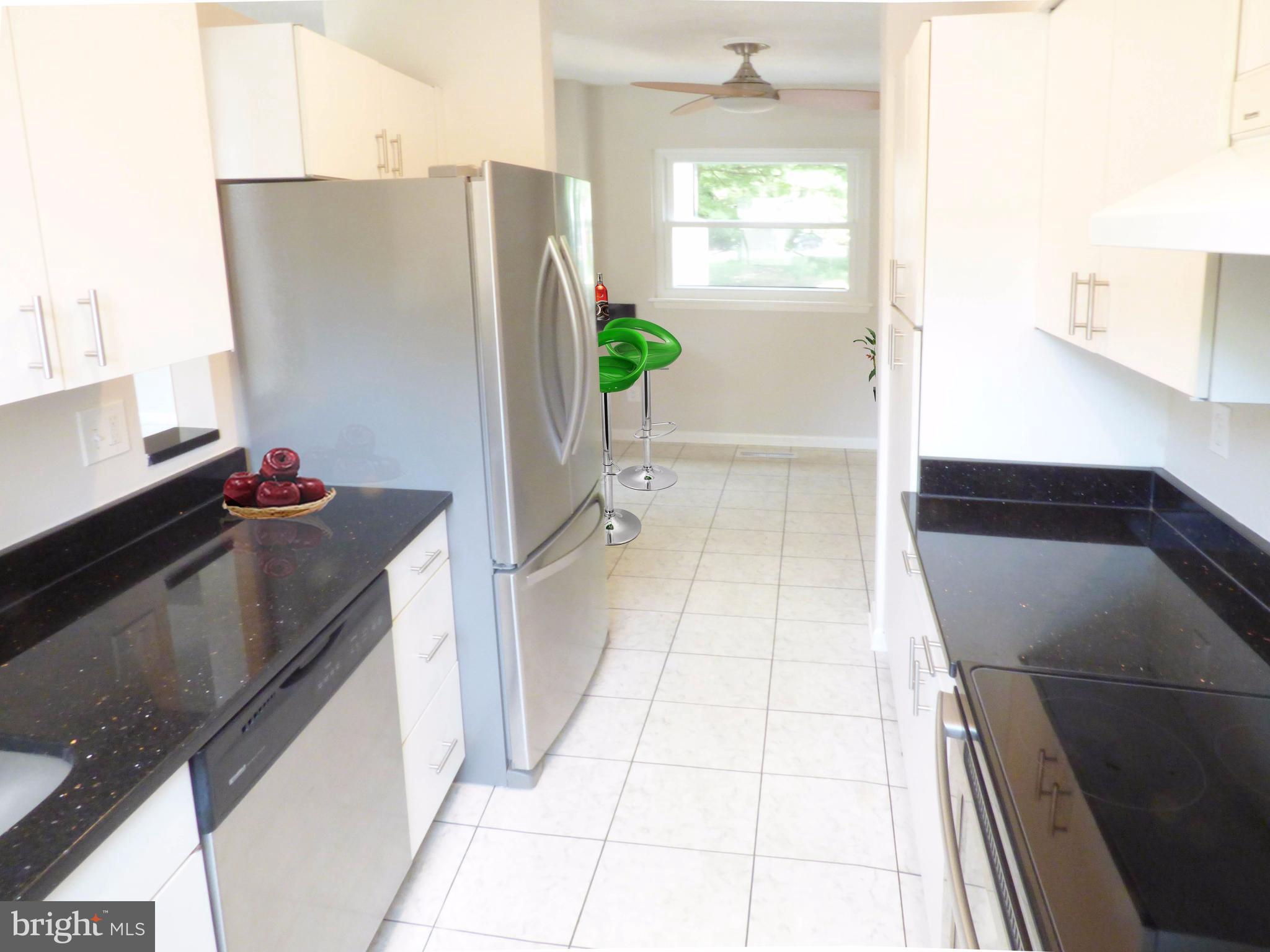 5553 Vantage Point Road, Unit 24 Columbia, MD 21044 - Photo 6 of 12 Kitchen