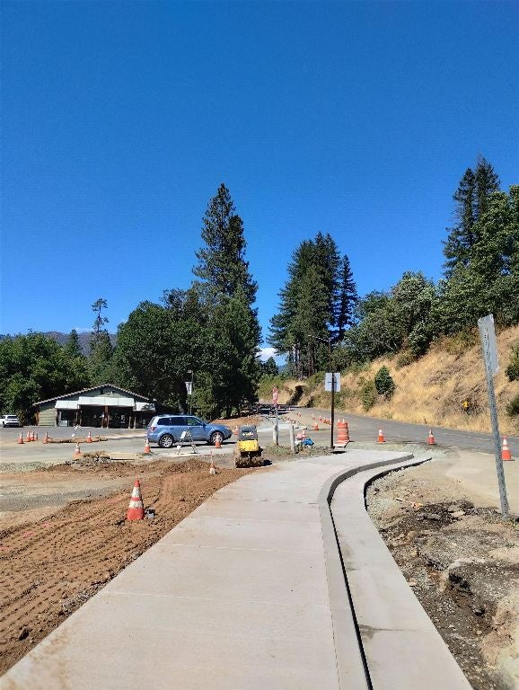 1225 South Fork Road Happy Camp, CA 96039 - Photo 13 of 15 Gallery Image 13