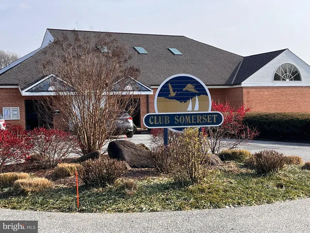 a view of a lake with houses