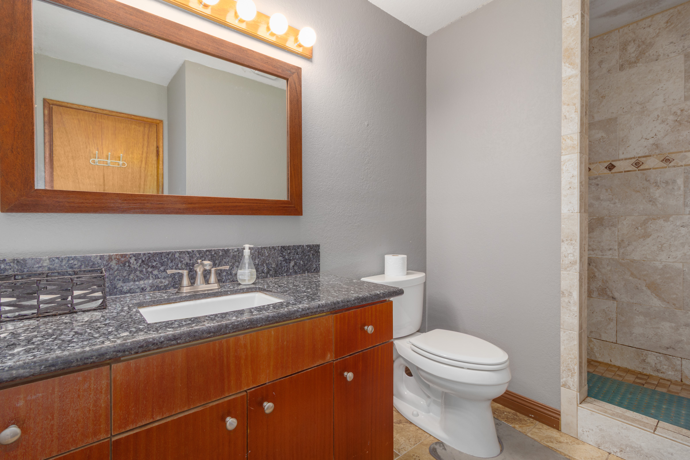 99-1752 Painiu Loop Volcano, HI 96785 - Photo 10 of 28