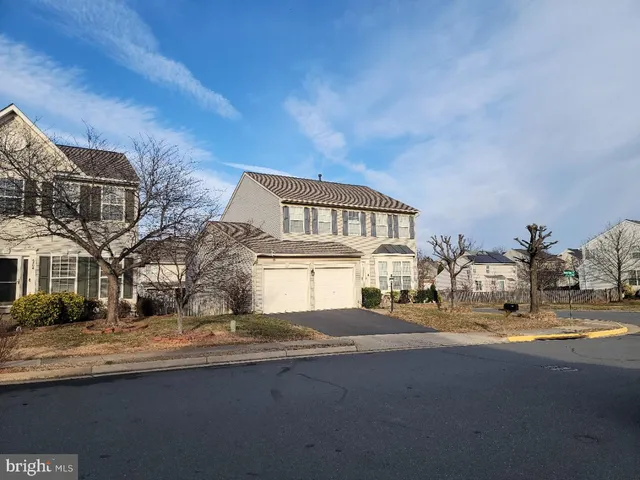 $785,000 | 6800 Innesfree Way, Gainesville, VA 20155