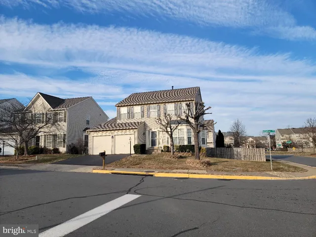 $785,000 | 6800 Innesfree Way, Gainesville, VA 20155