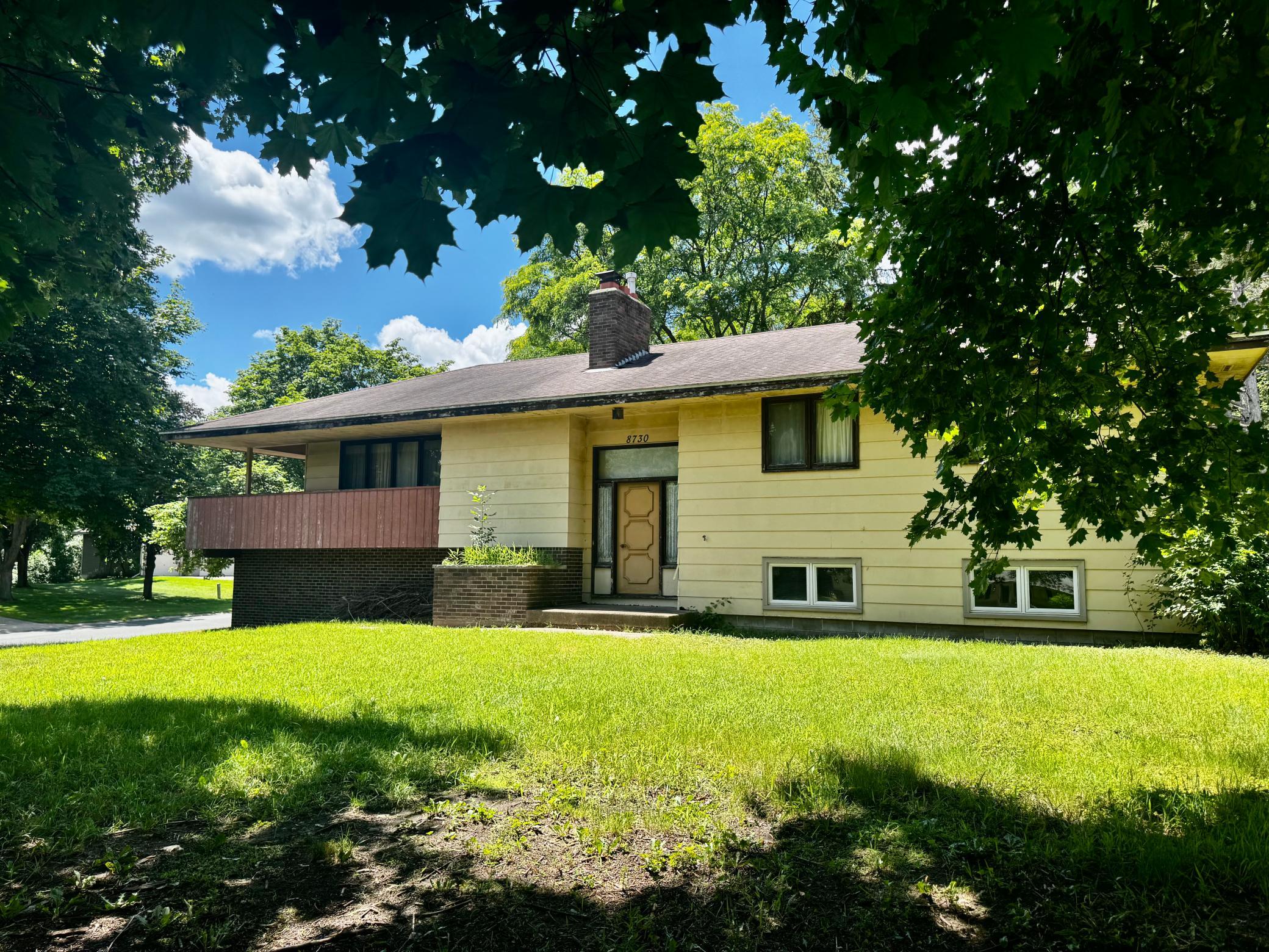 8730 Summit Drive Eden Prairie, MN 55347 - Photo 21 of 29