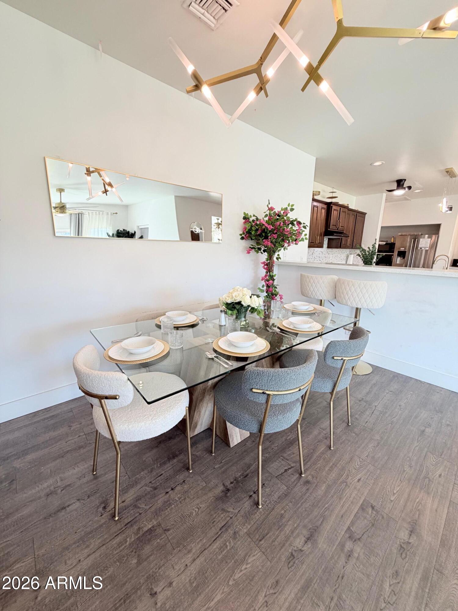 1507 East Apollo Road Phoenix, AZ 85042 - Photo 7 of 18