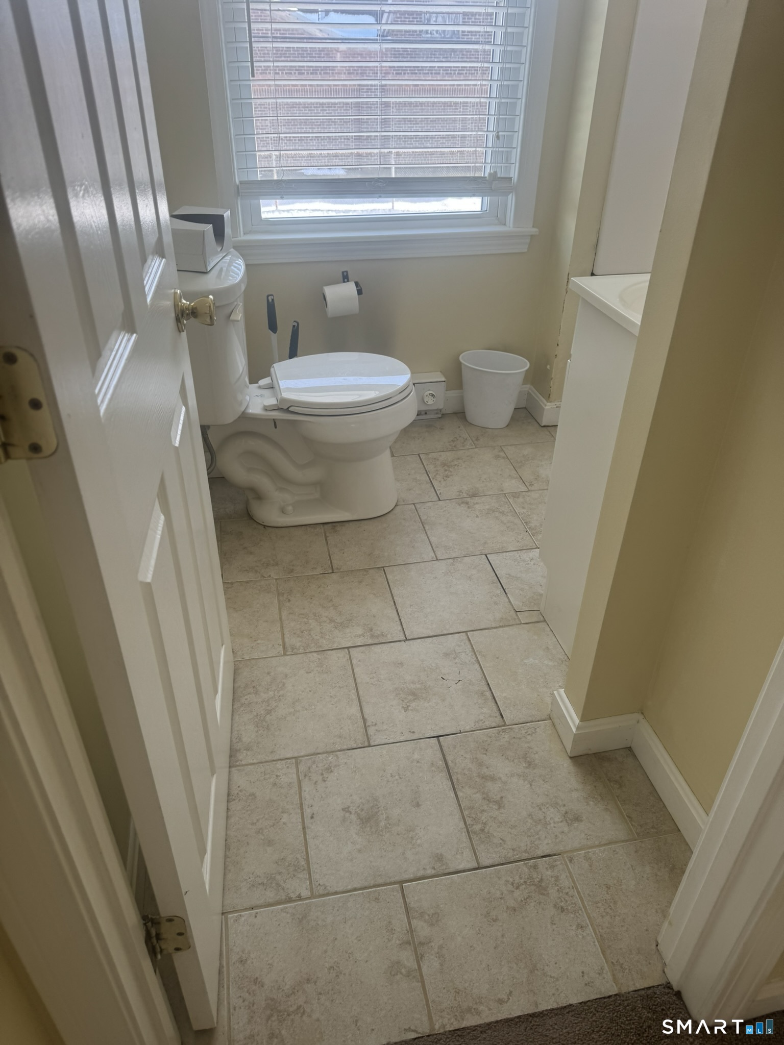 81 Mechanic Street, Unit 2 Stonington, CT 06379 - Photo 14 of 16