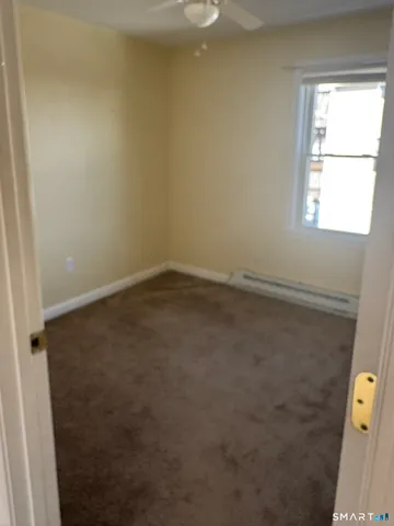 $1,850 | 81 Mechanic Street, Unit 2, Pawcatuck, CT 06379