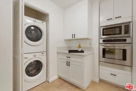 $999,000 | 1920 South Beverly Glen Boulevard, Unit 101, Los Angeles, CA 90025