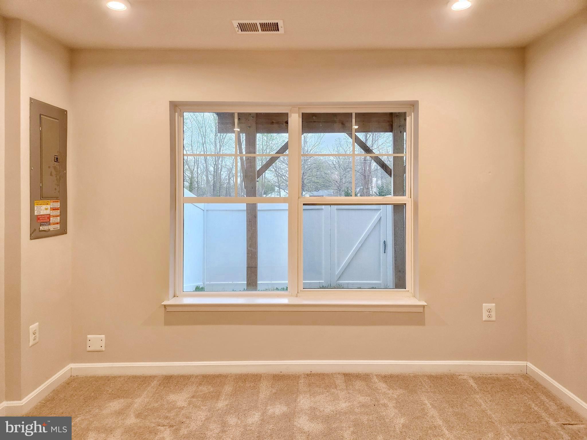 18259 Summit Pointe Drive Triangle, VA 22172 - Photo 30 of 36