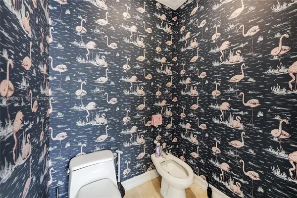 $19,900 | 1898 South Miami Avenue, Miami, FL 33129