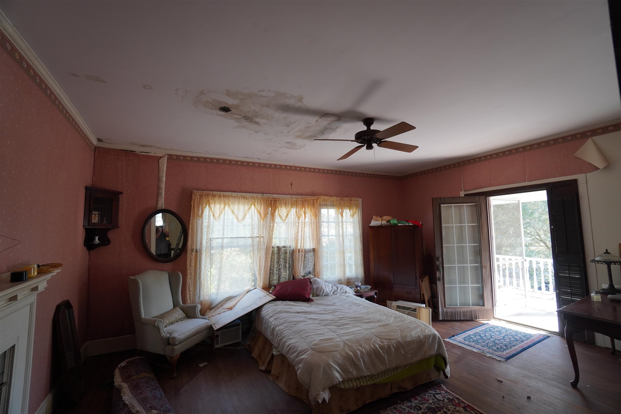 6872 Henderson Drive Bagdad, FL 32583 - Photo 14 of 44 Upstairs Master Bedroom