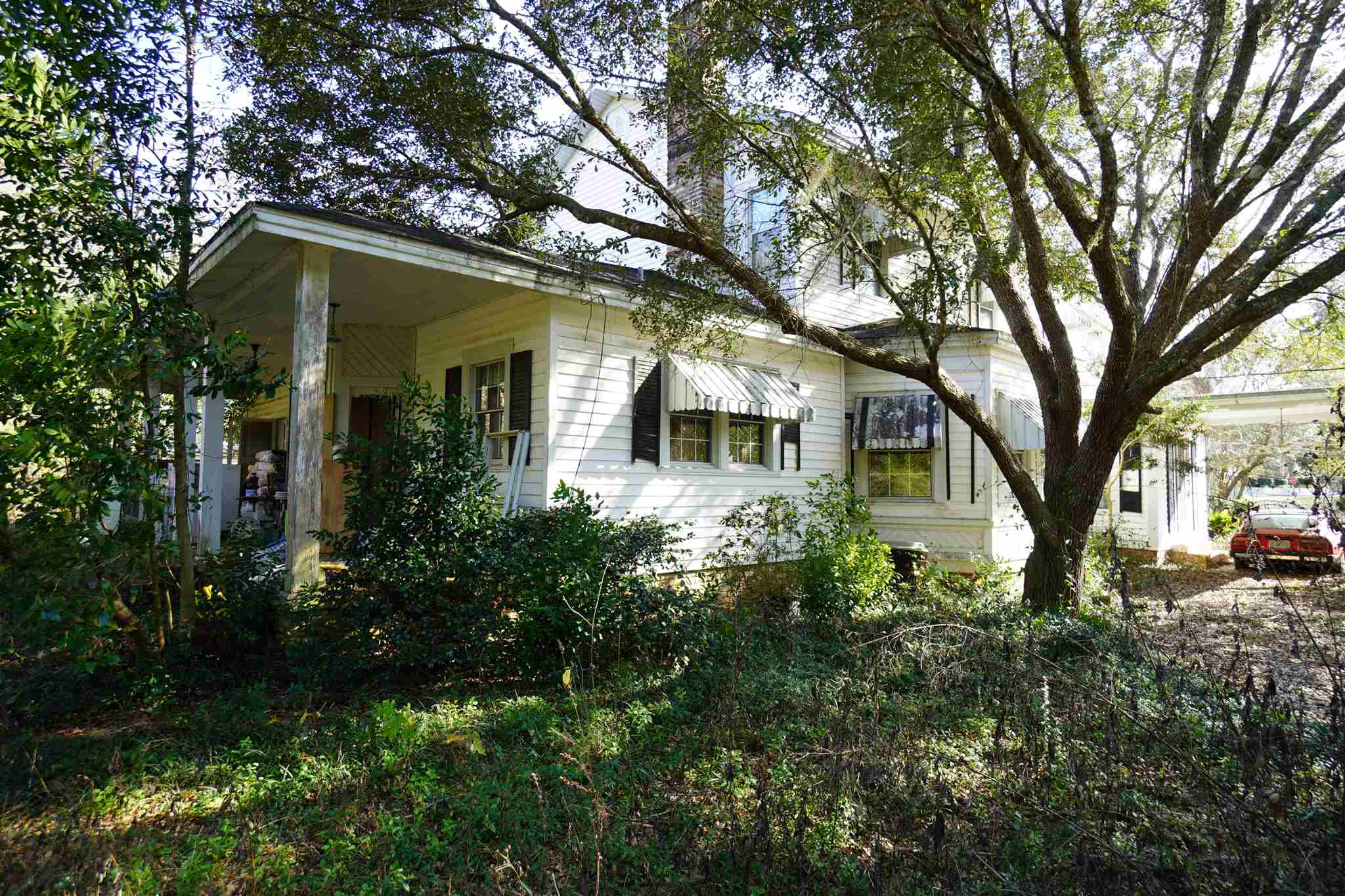 6872 Henderson Drive Bagdad, FL 32583 - Photo 23 of 44 Main House