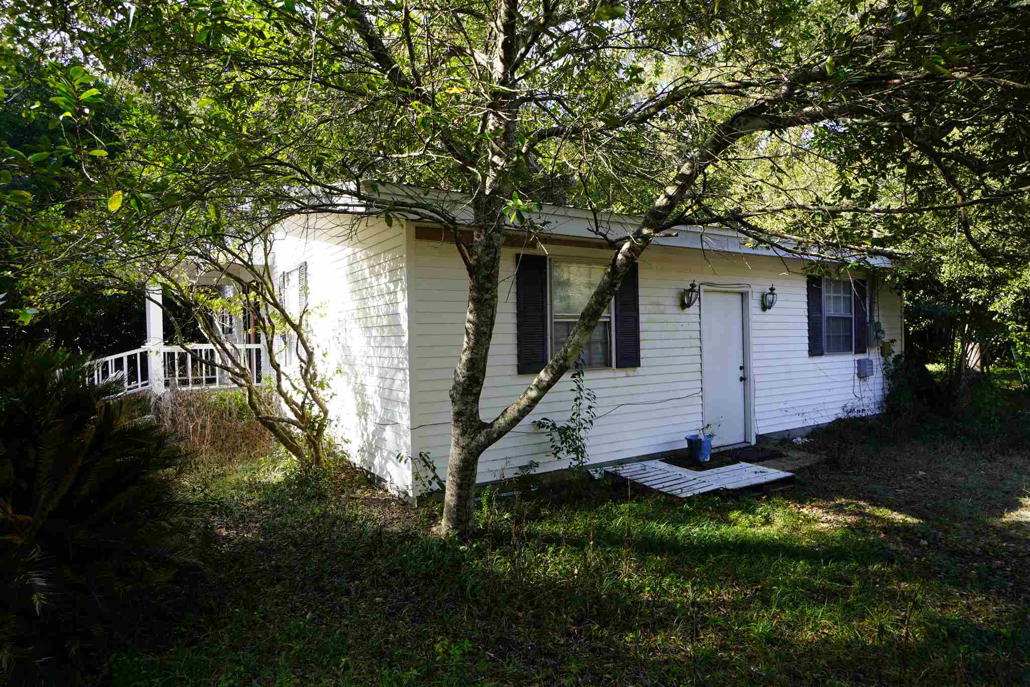 6872 Henderson Drive Bagdad, FL 32583 - Photo 28 of 44 Second Home 1170 GAL